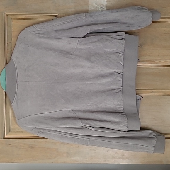 Vici suede bomber jacket. - Picture 4 of 4